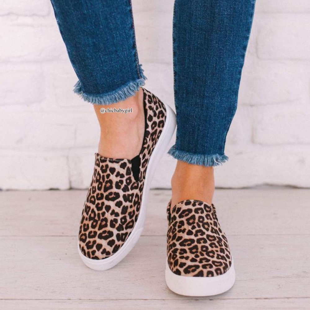 Leopard Canvas Slip On Sneakers Flats - Picture 2 of 10